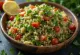 Tabbouleh con pomodoro, menta fresca e prezzemolo