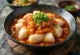 Kimchi Tteokbokki, gnocchi di riso coreani con kimchi e salsa piccante